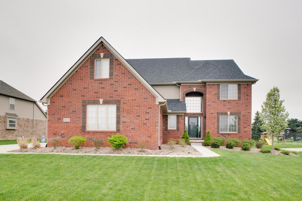 54125 Birchwood, South Lyon, MI