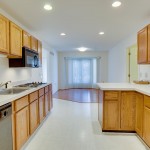 21382 Magnolia Ct, Farmington Hills, MI