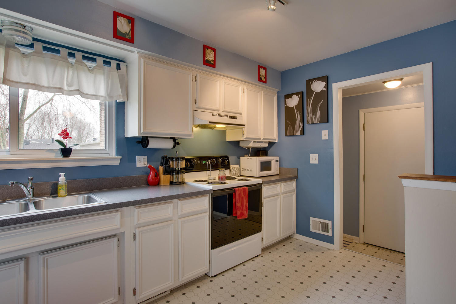 943 Norchester South Lyon MI South Lyon Ranch for Sale Todd Waller