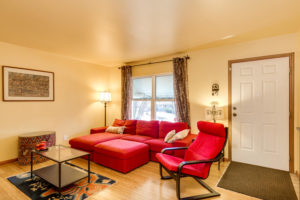 3233 Creek Ann Arbor MI