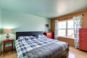 3233 Creek Ann Arbor MI