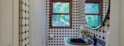 Natural Cleaning Tips for the Bathroom